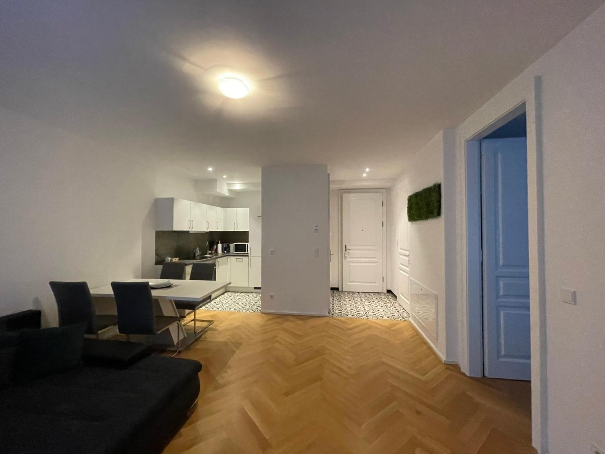 فيينا 1St City La Opera Suites المظهر الخارجي الصورة