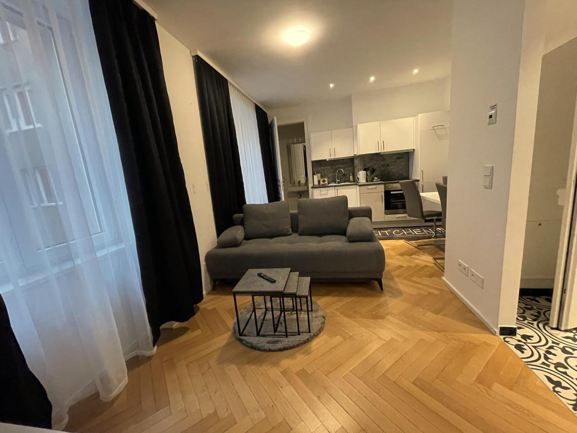 فيينا 1St City La Opera Suites المظهر الخارجي الصورة